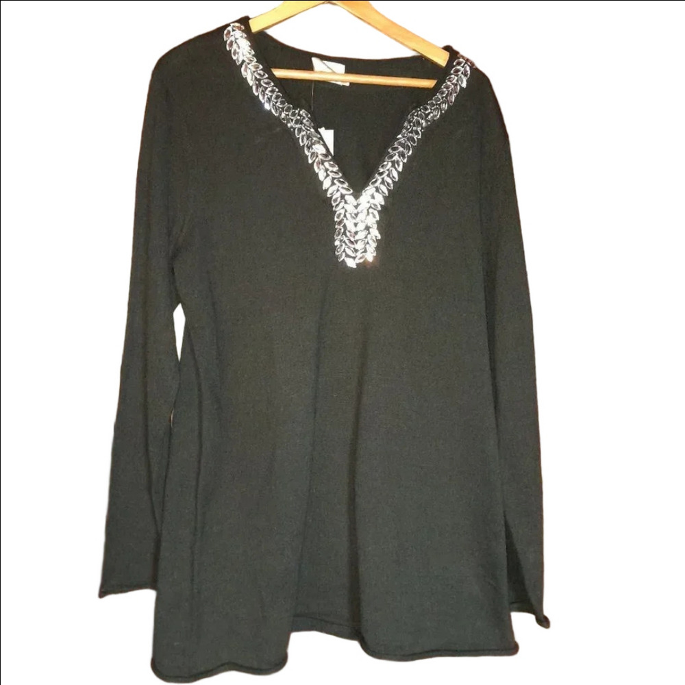 Hot In Hollywood Sweater NWT